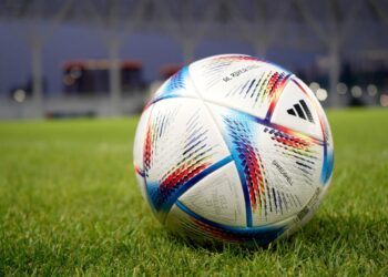 «ТҮРКІСТАН АРЕНА» УЕФА ТУРНИРЛЕРІ АЯСЫНДА АЛҒАШҚЫ РЕСМИ МАТЧЫН ҚАБЫЛДАП, СТАДИОН ЖАНКҮЙЕРГЕ ТОЛДЫ