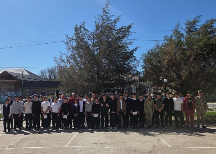 ЖАС ЖҮРГІЗУШІЛЕРДІҢ ЖАУЫНГЕРЛІК МАШЫҒЫ АРТТЫ