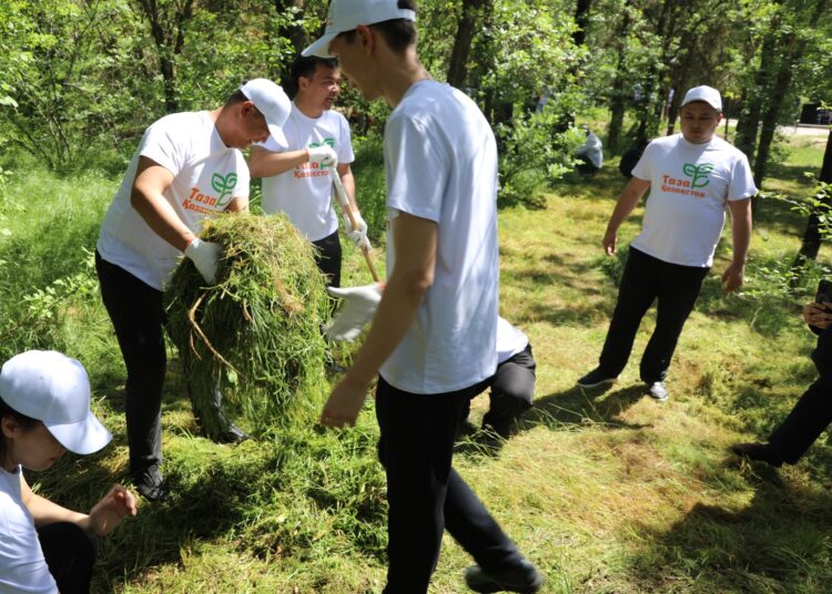 ШЫМКЕНТТЕ «ТАЗА ҚАЗАҚСТАН» АЯСЫНДА РЕСПУБЛИКАЛЫҚ ЭКОЛОГИЯЛЫҚ АКЦИЯ ӨТТІ