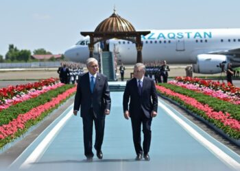 МЕМЛЕКЕТ БАСШЫСЫ ҚАСЫМ-ЖОМАРТ ТОҚАЕВ ӨЗБЕКСТАНҒА ЖҰМЫС САПАРЫМЕН БАРДЫ