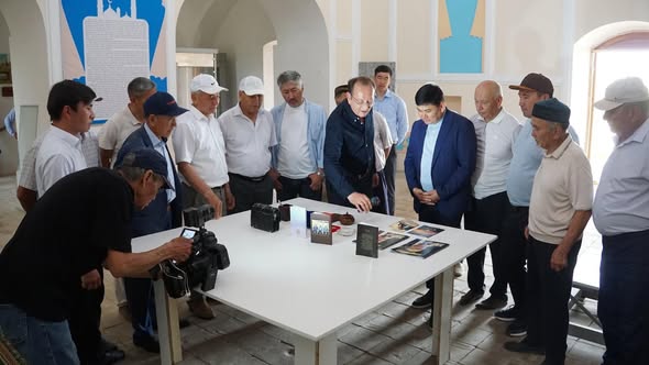 ОРДАБАСЫ: ДУЛАТ ИСАБЕКОВТЫҢ ҰСТАНҒАН ЗАТТАРЫ МЕШІТ ҚОРЫНА ТАБЫСТАЛДЫ