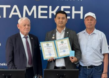 Палата сарапшысы Нұркен Асамбаев «Ерен еңбек иесі – Ел құрметі» медалімен марапатталды