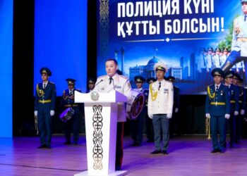 В Шымкенте торжественно отметили День казахстанской полиции