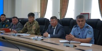 ШЫМКЕНТТЕ ТЕРРОРИЗМГЕ ҚАРСЫ КОМИССИЯСЫНЫҢ ЖҰМЫС ТОБЫНЫҢ КЕЗЕКТІ ОТЫРЫСЫНДА САЙЛАУ УЧАСКЕЛЕРІНДЕГІ ҚАУІПСІЗДІК МӘСЕЛЕСІ ҚАРАЛДЫ