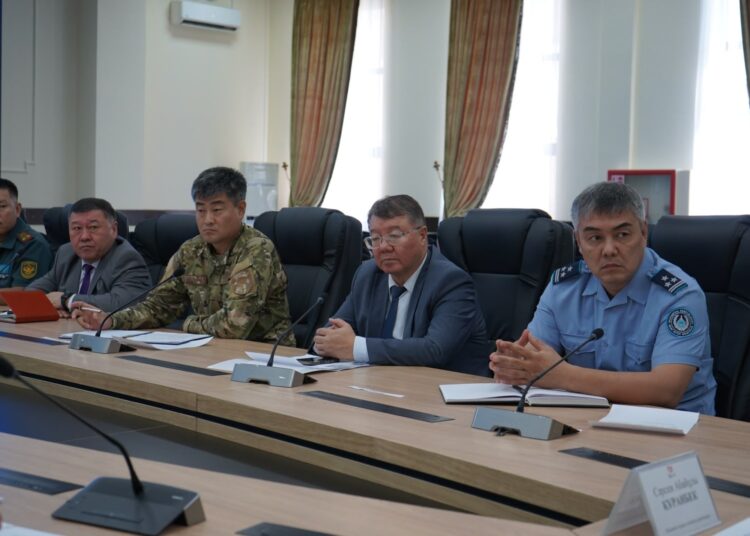 ШЫМКЕНТТЕ ТЕРРОРИЗМГЕ ҚАРСЫ КОМИССИЯСЫНЫҢ ЖҰМЫС ТОБЫНЫҢ КЕЗЕКТІ ОТЫРЫСЫНДА САЙЛАУ УЧАСКЕЛЕРІНДЕГІ ҚАУІПСІЗДІК МӘСЕЛЕСІ ҚАРАЛДЫ