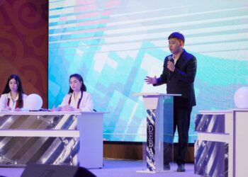 ТҮРКІСТАНДА РЕСПУБЛИКАЛЫҚ «DEBAT» ПІКІРСАЙЫСЫ ӨТТІ