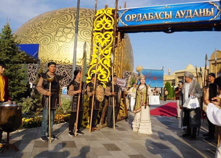 ТҮРКІСТАН ТӨРІНДЕ ОРДАБАСЫ АУДАНЫНЫҢ МӘДЕНИ КҮНДЕРІ ЖОҒАРЫ ДЕҢГЕЙДЕ ӨТТІ