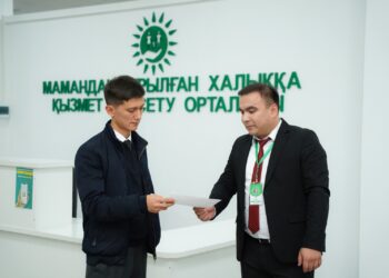 Кезексіз әрі артық күтусіз: Шымкент тұрғындары мамандандырылған ХҚКО-ларда жеке қызмет көрсетуді жиі таңдайды