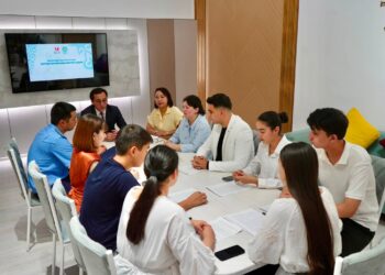 ШЫМКЕНТТЕ ЖАСТАРҒА КОНСТИТУЦИЯЛЫҚ РЕФОРМАЛАР ТҮСІНДІРІЛДІ