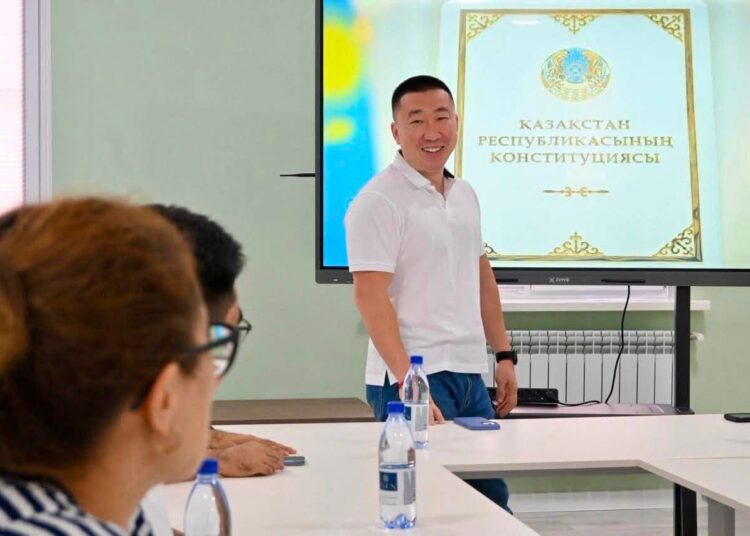 «КОНСТИТУЦИЯ ЖӘНЕ БІЗ» ТАҚЫРЫБЫНДА ҚАЛАЛЫҚ КОРЕЙЛЕР ҚАУЫМДАСТЫҒЫНЫҢ БЕЛСЕНДІЛЕРІМЕН КЕЗДЕСУ ӨТТІ