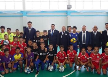 ТҮРКІСТАН ОБЛЫСЫ САУРАН АУДАНЫНДА ЖАҢА СПОРТ КЕШЕНІ ПАЙДАЛАНУҒА БЕРІЛДІ