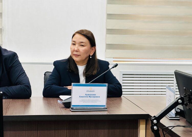 Жекеменшік мектептердің өзекті мәселелері салалық кеңесте қаралды