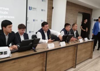 Как уберечь молодежь от киберугроз: в Шымкенте продолжаются уроки цифровой грамотности