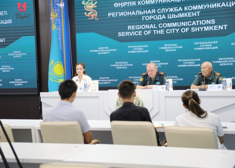 ШЫМКЕНТТЕ КҮЗГІ ӘСКЕРГЕ ШАҚЫРУ НАУҚАНЫ ЖАЛҒАСУДА