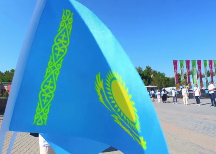 ТУ, ЕЛТАҢБА, ӘНҰРАН: МЕМЛЕКЕТТІК РӘМІЗДЕРГЕ ҚҰРМЕТ – АЗАМАТТЫҚ ПАРЫЗ