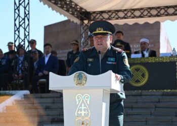 Из Шымкента в армию отправились еще 27 граждан